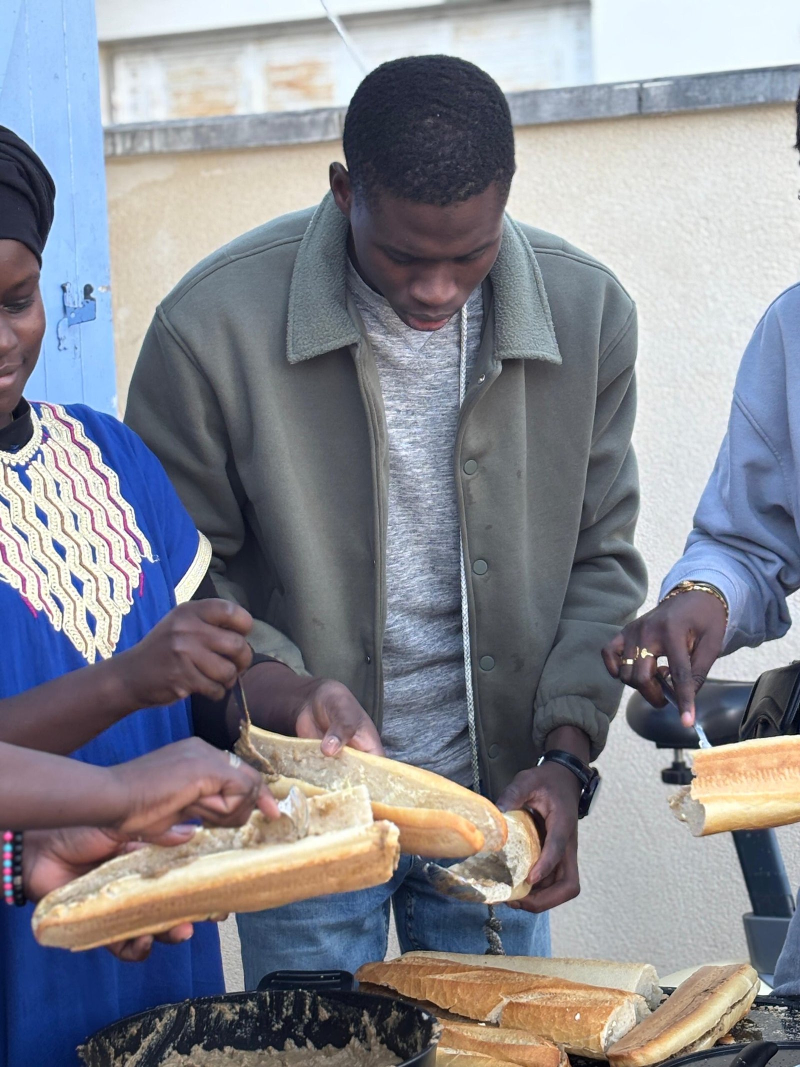 a4fe9a41 b8b1 4a30 bb22 466a57296e53